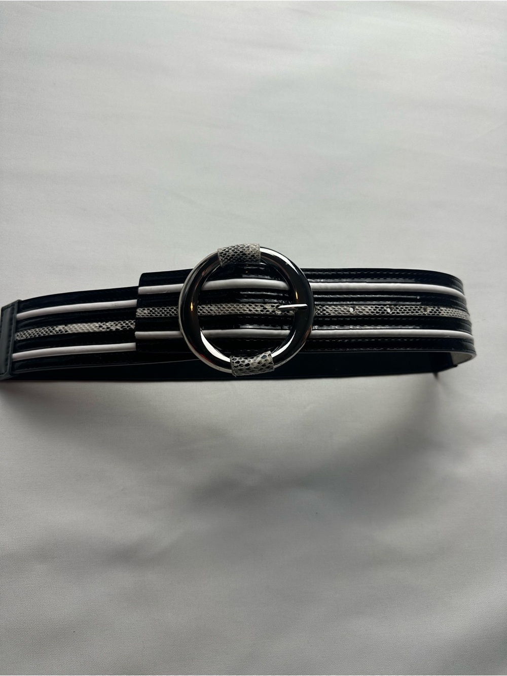 Black/White Striped Women's Waist Belt/Round Silver Buckle. Snake print. 36 in